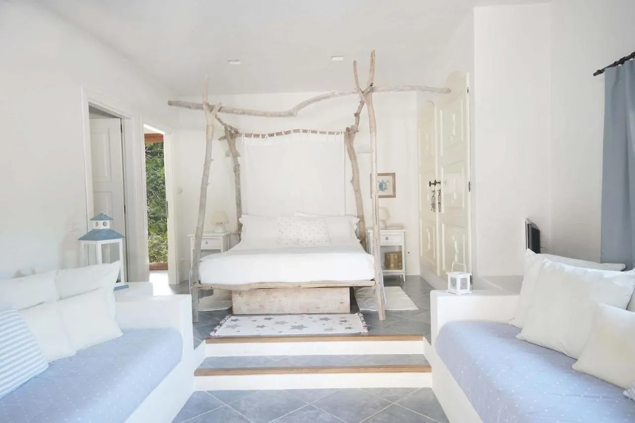 Is Arenas Private Golf Foresterie - Unlimited Golf Included Narbolia Guest house