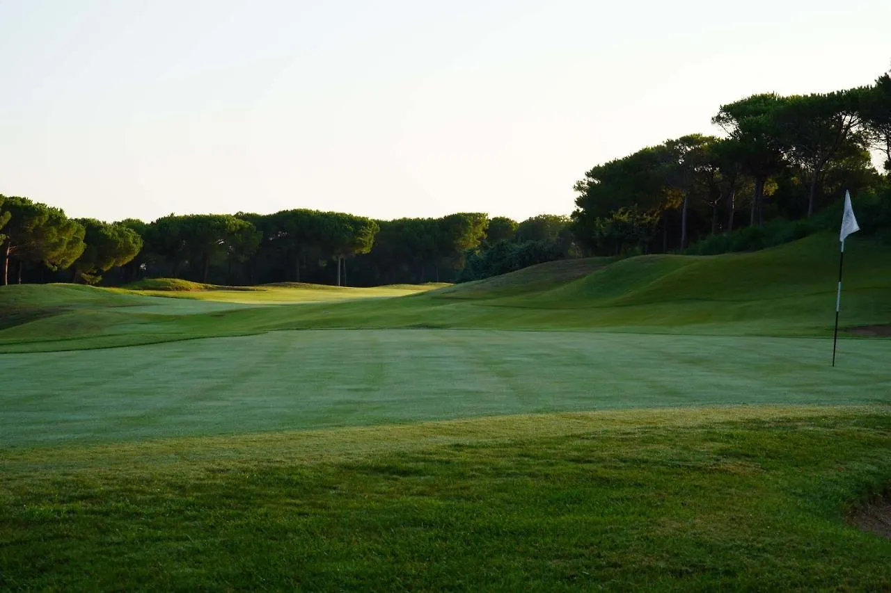 Is Arenas Private Golf Foresterie - Unlimited Golf Included Narbolia Konukevi